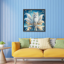 Load image into Gallery viewer, Diamond Painting - Partial Special Shaped - white fox (30*30CM)
