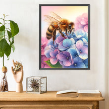 Load image into Gallery viewer, Diamond Painting - Full Round - flower bee (30*40CM)
