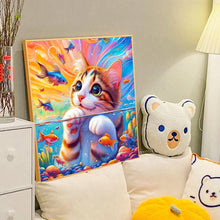 Load image into Gallery viewer, Diamond Painting - Full Round - Goldfish and little orange cat (40*40CM)
