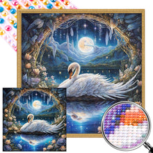 Load image into Gallery viewer, Diamond Painting - Full Round - Swan under the moon (30*30CM)
