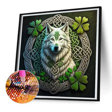 Load image into Gallery viewer, Diamond Painting - Full Round - mandala wolf (30*30CM)
