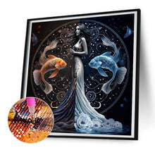 Load image into Gallery viewer, Diamond Painting - Full Round - Promise Goldfish (30*30CM)
