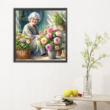 Load image into Gallery viewer, Diamond Painting - Full Round - garden old lady (30*30CM)
