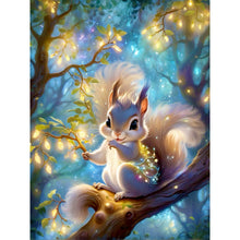 Load image into Gallery viewer, Diamond Painting - Full Round - Little squirrel on the tree (30*40CM)
