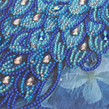 Load image into Gallery viewer, Peacock 30*50CM(Canvas) Special Shaped Drill Diamond Painting

