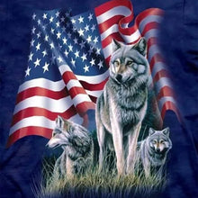 Load image into Gallery viewer, American Flag Wolf 30*30cm (canvas) full round drill diamond painting
