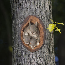 Load image into Gallery viewer, Resin Squirrel Garden Statue Gift Outdoor Decoration Courtyard Accessories
