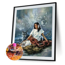 Load image into Gallery viewer, Round Diamond Painting - Full Round -  Woman and wolf (30*40cm)
