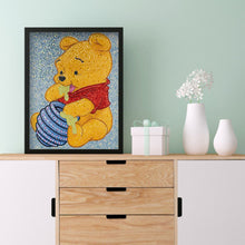 Load image into Gallery viewer, Diamond Painting - Full Crystal Rhinestone - Coon Bear (30*40cm)
