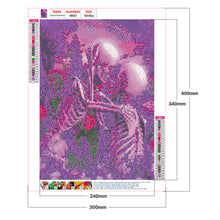 Load image into Gallery viewer, Round Diamond Painting - Full Round -  Beautiful skull (30*40cm)
