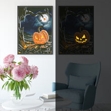 Load image into Gallery viewer, Round Diamond Painting - Full Round -  Halloween pumpkin (30*40cm)
