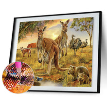 Load image into Gallery viewer, Diamond Painting - Full Round - Jungle kangaroo (40*30CM)
