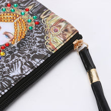 Load image into Gallery viewer, Diamond Painting Clutch DIY Special Shaped Drill PU Leather Handbag (AA960)
