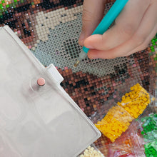 Load image into Gallery viewer, Diamond Painting Storage Book Beads Container Loose Leaf A5 Binder (Pink)

