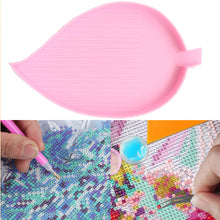 Load image into Gallery viewer, Large Capacity Diamond Painting Point Drill Tray Leaf-shaped Beading Plate
