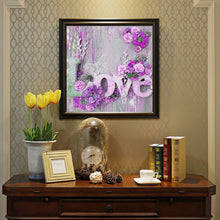 Load image into Gallery viewer, Diamond Painting - Full Round - LOVE (40*40CM)
