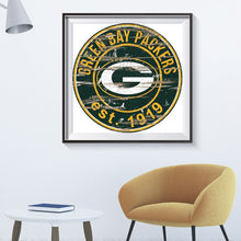 Load image into Gallery viewer, Diamond Painting - Full Round - green bay packers football team (30*30CM)
