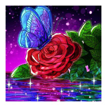 Load image into Gallery viewer, Diamond Painting - Full Round - butterfly red rose (30*30CM)
