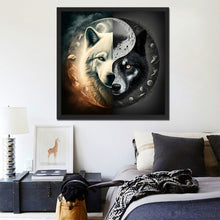 Load image into Gallery viewer, Diamond Painting - Full Round - Tai Chi wolf painting (30*30CM)
