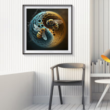 Load image into Gallery viewer, Diamond Painting - Full Round - Tai Chi bee painting (30*30CM)
