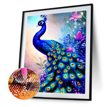Load image into Gallery viewer, Diamond Painting - Full Round - Peacock (30*40CM)
