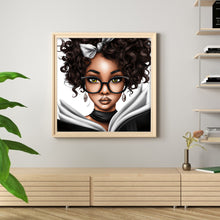 Load image into Gallery viewer, Diamond Painting - Full Round - curly black girl (30*30CM)
