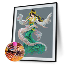 Load image into Gallery viewer, Diamond Painting - Partial Special Shaped - Elegant lady (30*40CM)
