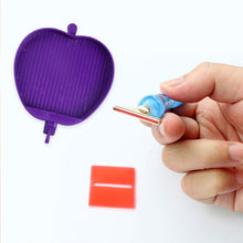 Load image into Gallery viewer, DIY Bead Sorting Trays Handmade Plastic Diamond Gem Art Tool for Adults and Kids
