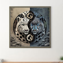 Load image into Gallery viewer, Diamond Painting - Full Round - Leopard Yin Yang Diagram (50*50CM)

