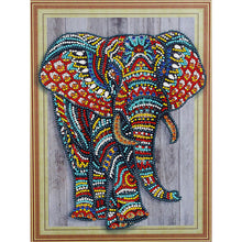 Load image into Gallery viewer, Diamond Painting - Partial Special Shaped - walking elephant (30*40CM)
