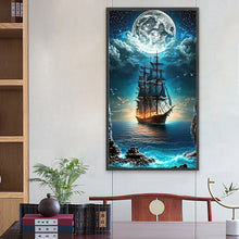 Load image into Gallery viewer, Diamond Painting - Full Round - sailing boat (40*70CM)
