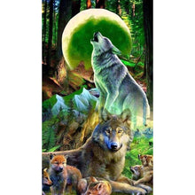 Load image into Gallery viewer, Diamond Painting - Full Round - pack of wolves (40*70CM)
