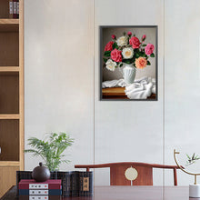 Load image into Gallery viewer, Diamond Painting - Full Round - vase bouquet camellias (30*40CM)
