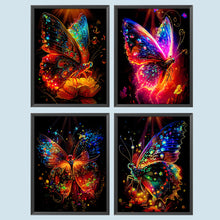 Load image into Gallery viewer, Diamond Painting - Full Round - Luminous Butterfly (30*40CM)

