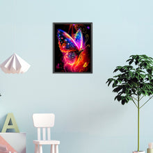 Load image into Gallery viewer, Diamond Painting - Full Round - Luminous Butterfly (30*40CM)
