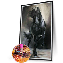 Load image into Gallery viewer, Diamond Painting - Full Square - black and white galloping horse (40*60CM)
